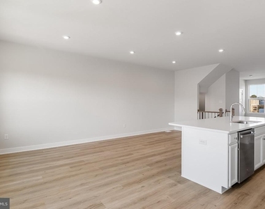 31 Sage Way - Photo Thumbnail 19