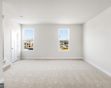 31 Sage Way - Photo Thumbnail 11