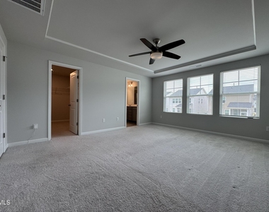 375 Garden Vine Trail - Photo Thumbnail 18