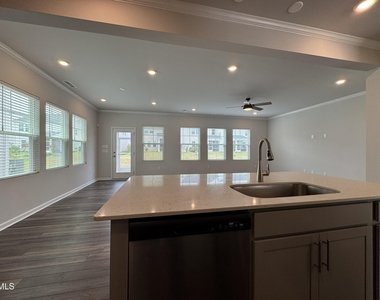 375 Garden Vine Trail - Photo Thumbnail 7
