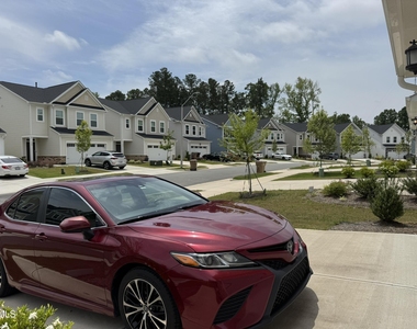 375 Garden Vine Trail - Photo Thumbnail 3