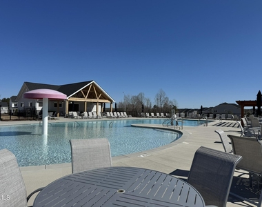 375 Garden Vine Trail - Photo Thumbnail 37
