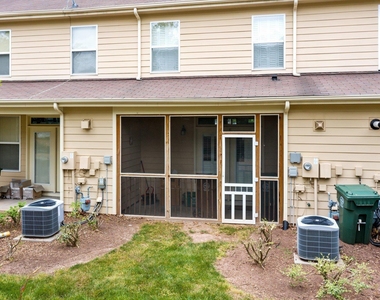 236 Duck Mill Circle - Photo Thumbnail 5