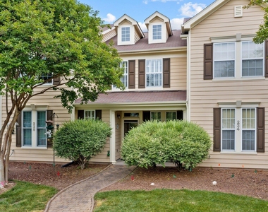 236 Duck Mill Circle - Photo Thumbnail 1