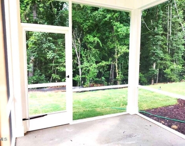 216 Hiking Hl Lane - Photo Thumbnail 23