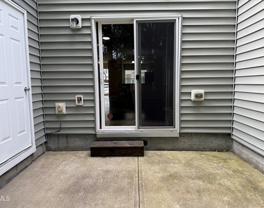 8527 Quarton Drive - Photo Thumbnail 28