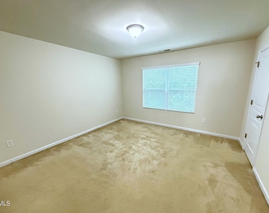 8527 Quarton Drive - Photo Thumbnail 15