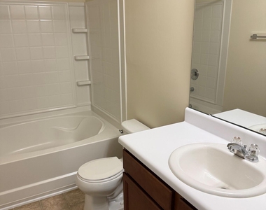 8527 Quarton Drive - Photo Thumbnail 14