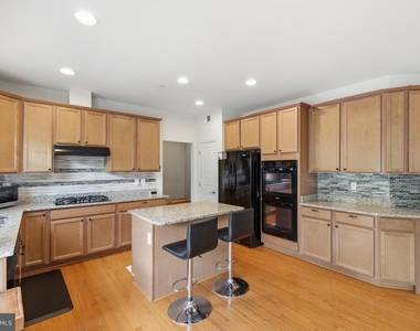 10615 Quaking Aspen Way - Photo Thumbnail 17