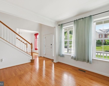 10615 Quaking Aspen Way - Photo Thumbnail 8