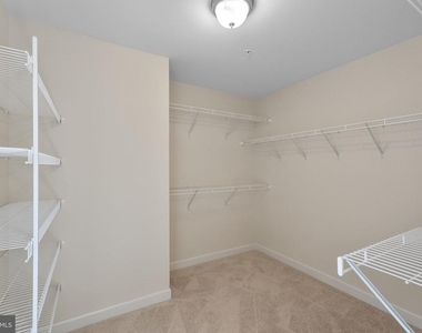 5313 Stream Bank Lane - Photo Thumbnail 32