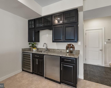 5313 Stream Bank Lane - Photo Thumbnail 7