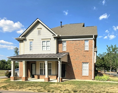 9716 Layla Avenue - Photo Thumbnail 1