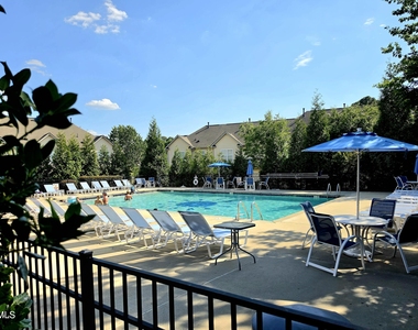 9716 Layla Avenue - Photo Thumbnail 16