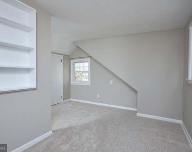 221 Dale Drive - Photo Thumbnail 22