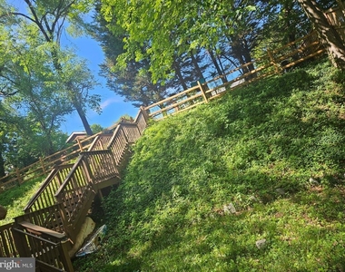 221 Dale Drive - Photo Thumbnail 29