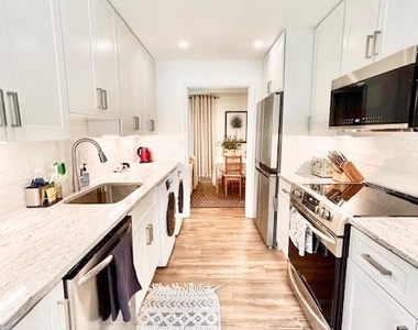 4823 Willett Parkway - Photo Thumbnail 6