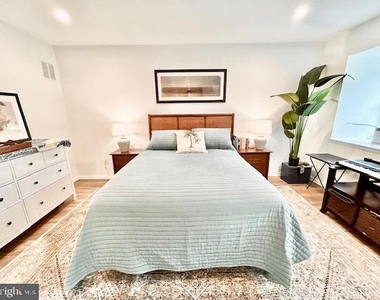 4823 Willett Parkway - Photo Thumbnail 21