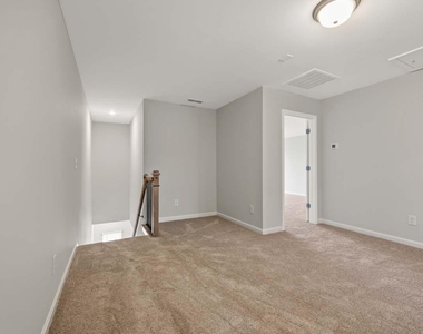 713 Silo Park Drive - Photo Thumbnail 5