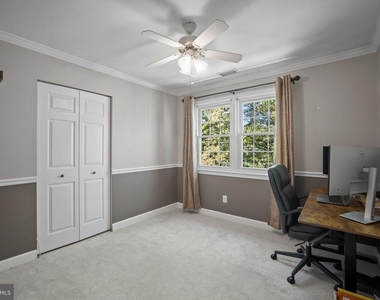 9405 Chatteroy Place - Photo Thumbnail 22