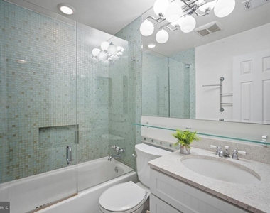 9405 Chatteroy Place - Photo Thumbnail 18