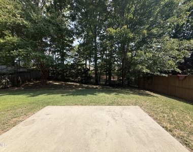 2101 Addenbrock Drive - Photo Thumbnail 11