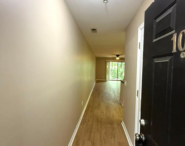 1851 Trailwood Heights Lane - Photo Thumbnail 4