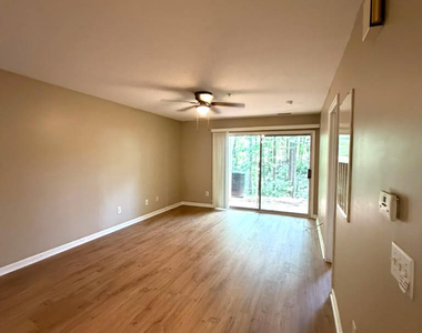1851 Trailwood Heights Lane - Photo Thumbnail 12