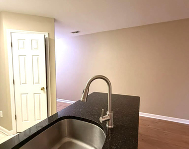 1851 Trailwood Heights Lane - Photo Thumbnail 11
