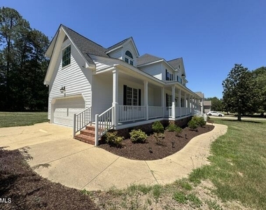 113 Ashton Lane - Photo Thumbnail 22