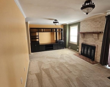 10218 Arizona Circle - Photo Thumbnail 20
