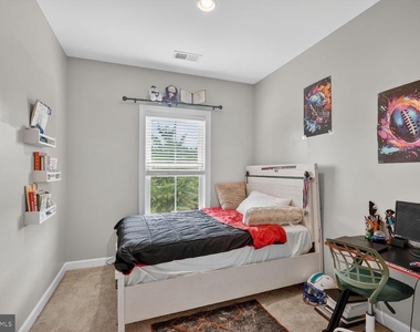 534 Rudbeckia Place - Photo Thumbnail 12