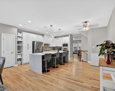 534 Rudbeckia Place - Photo Thumbnail 2