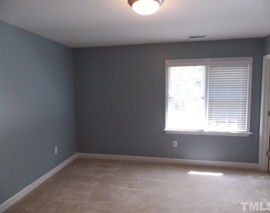 5523 Cottonrose Lane - Photo Thumbnail 10