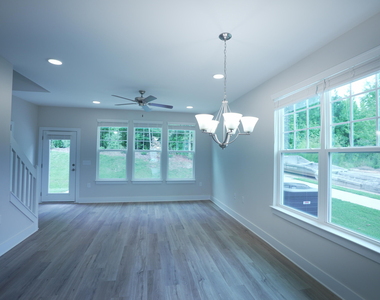 919 Hillman Lane - Photo Thumbnail 11