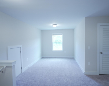 919 Hillman Lane - Photo Thumbnail 52
