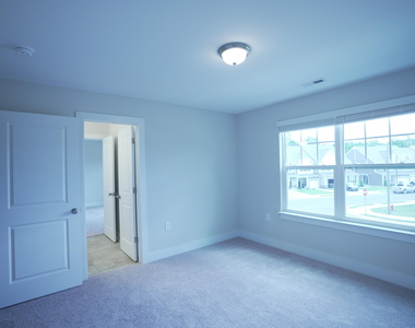 919 Hillman Lane - Photo Thumbnail 33