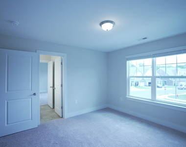 919 Hillman Lane - Photo Thumbnail 32