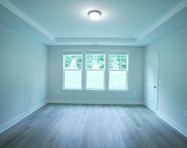 919 Hillman Lane - Photo Thumbnail 17