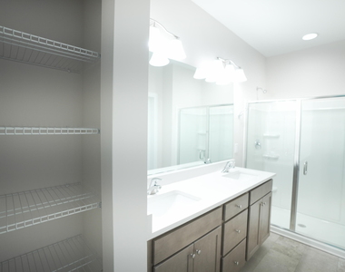 919 Hillman Lane - Photo Thumbnail 53