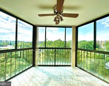 15101 Interlachen Drive Drive - Photo Thumbnail 11
