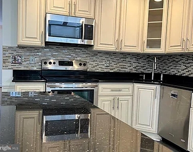 11660 Drumcastle Terrace - Photo Thumbnail 1