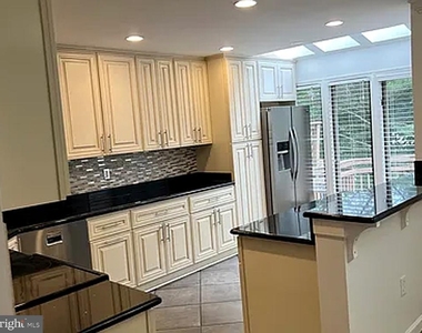 11660 Drumcastle Terrace - Photo Thumbnail 7