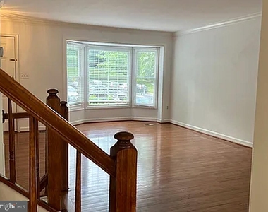 11660 Drumcastle Terrace - Photo Thumbnail 3