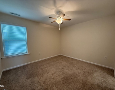 238 Begen Street - Photo Thumbnail 22
