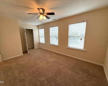 238 Begen Street - Photo Thumbnail 27