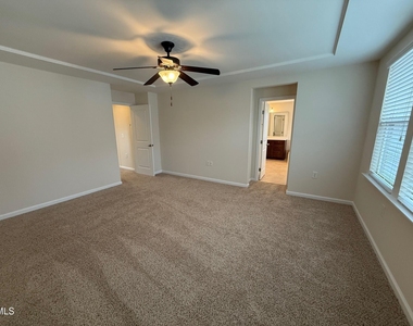 238 Begen Street - Photo Thumbnail 16