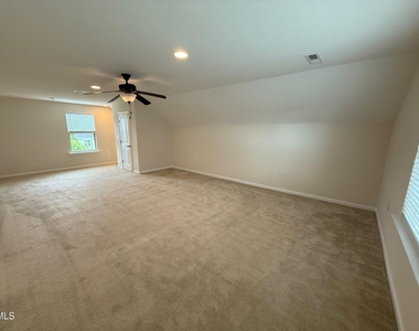 238 Begen Street - Photo Thumbnail 32