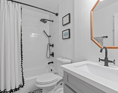 4916 Transit Cir - Photo Thumbnail 15
