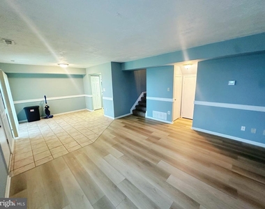 807 Windstream Way - Photo Thumbnail 6